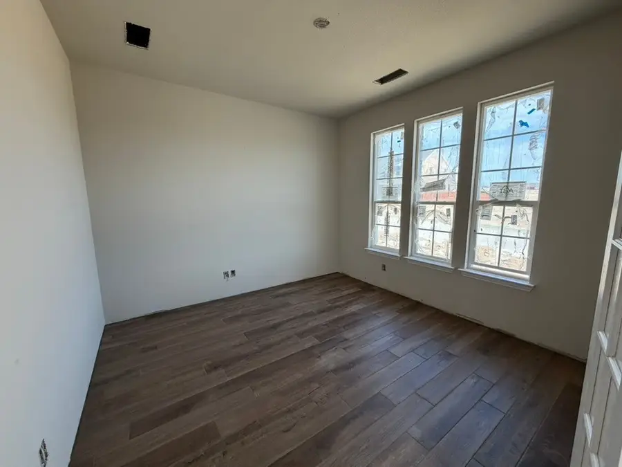 545 Waterford Park Boulevard, Weatherford, TX 76087 - #3