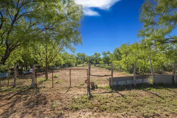 0000 Mesquite, Brady, TX 76825