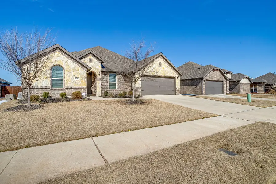 1005 Thicket Drive, Mansfield, TX 76063 - Image #2