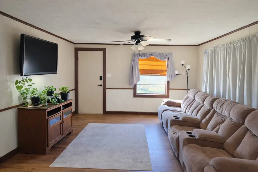 1464 Highway 164 W, Groesbeck, TX 76642 - Image #2