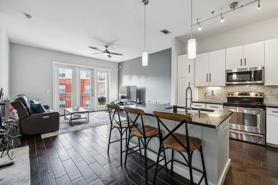 2950 Mckinney Avenue #320, Dallas, TX 75204 - Image #3