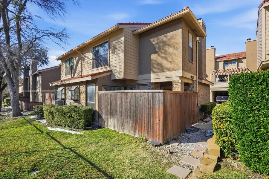 5200 Martel Avenue #36A, Dallas, TX 75206 - Image #2