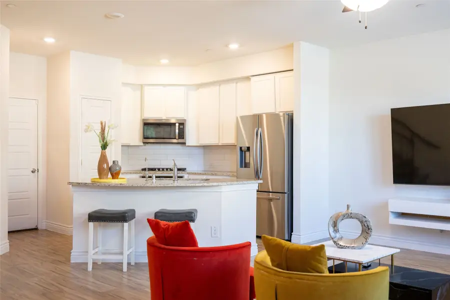 2460 Klamath Drive, Lewisville, TX 75056 - Image #3