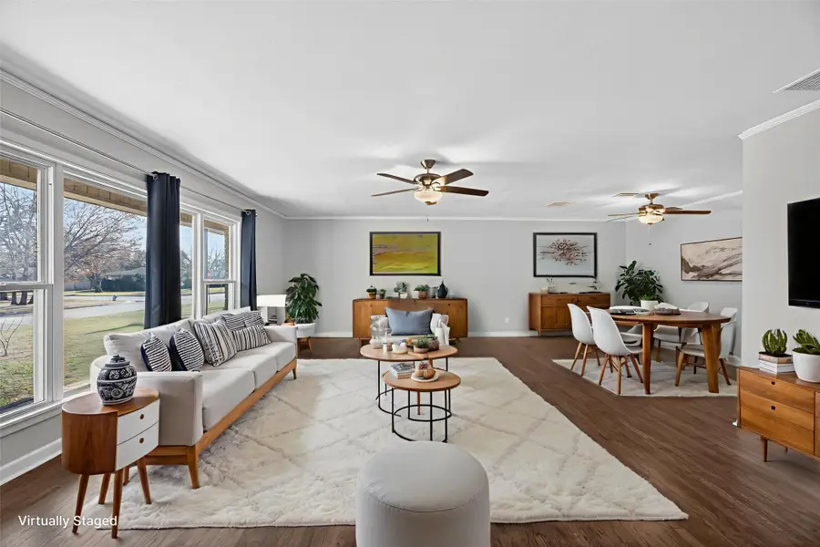 7001 Richlynn Terrace, Richland Hills, TX 76118 - Image #2