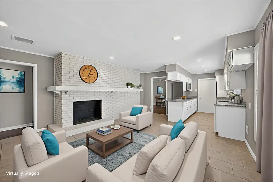 7001 Richlynn Terrace, Richland Hills, TX 76118 - Image #3