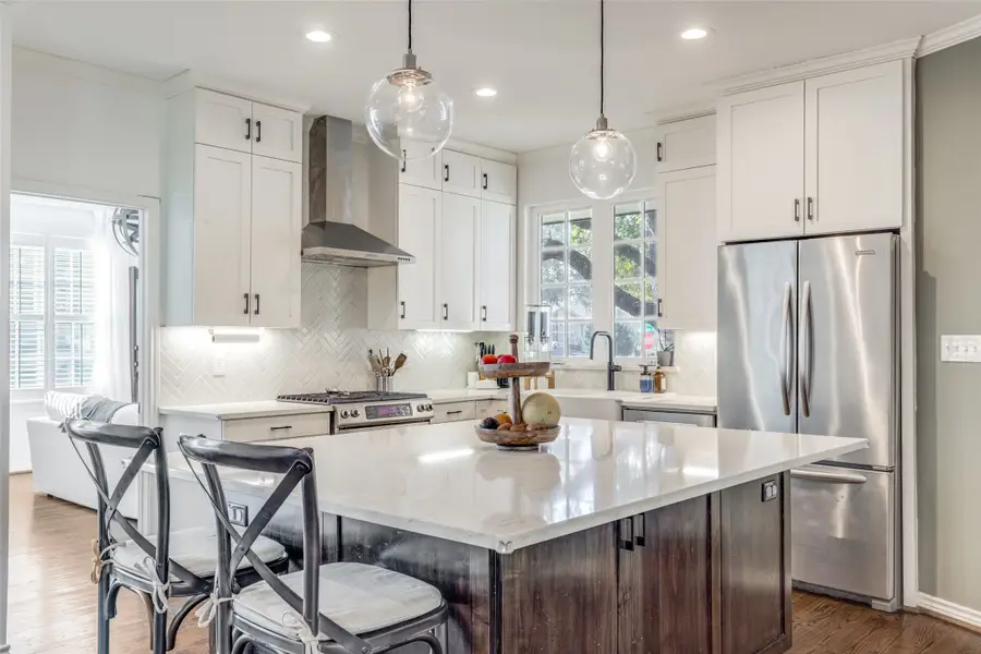 6709 Cliffbrook Drive, Dallas, TX 75254 - #2