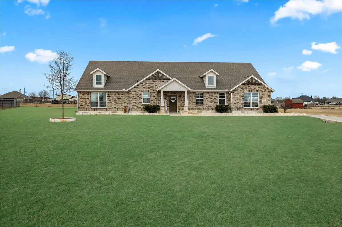 308 Olde Knoll Place, Rio Vista, TX 76093 - #1