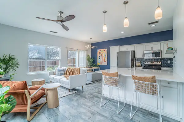 2809 Pasadena Lane, Arlington, TX 76015