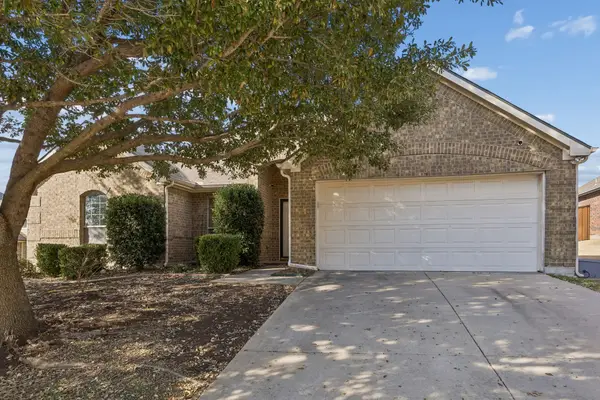 1603 Crescent Oak Street, Wylie, TX 75098