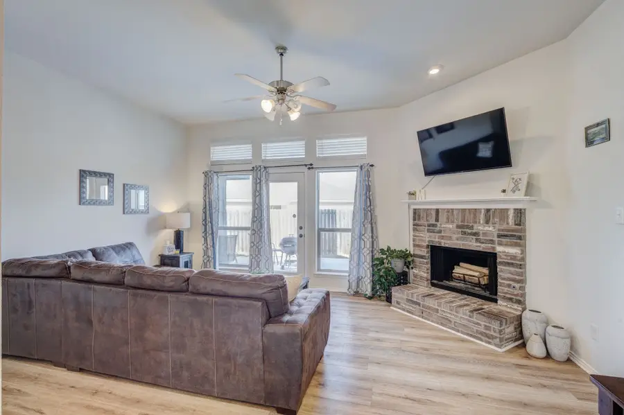 2805 Wicker Way, Denton, TX 76209 - Image #2