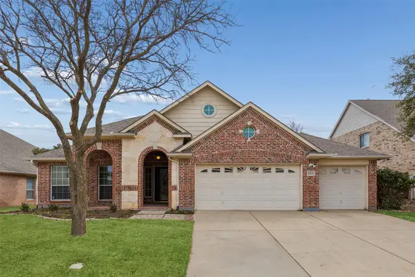 10804 Ashmont Lane, Fort Worth, TX 76244