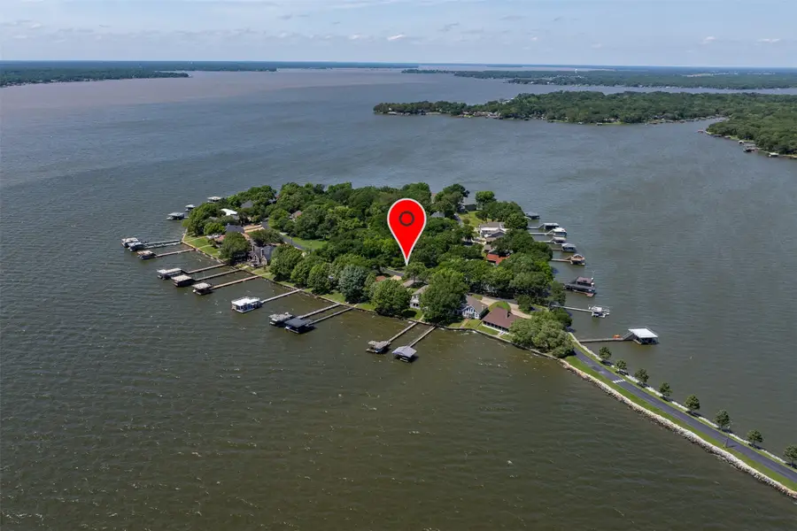 697 Enchanted Isles Drive, Mabank, TX 75156 - Image #3