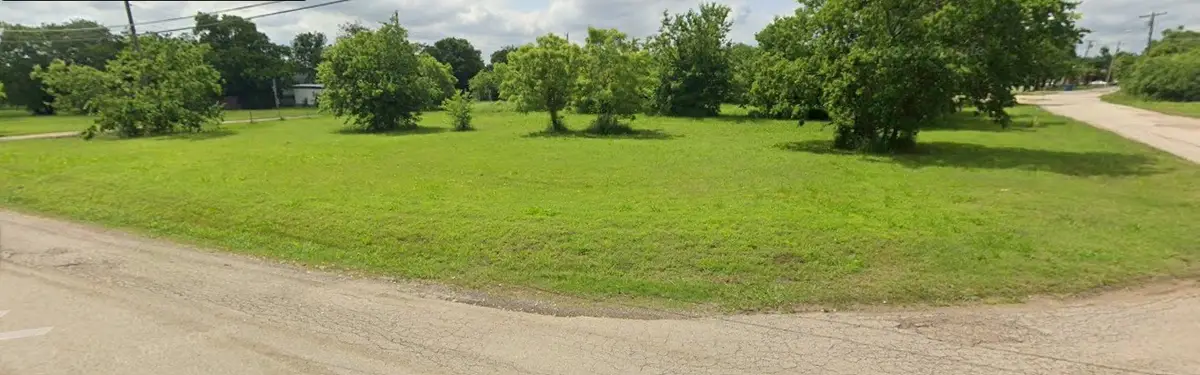 102 E Carver Street, Alvarado, TX 76009 - #1