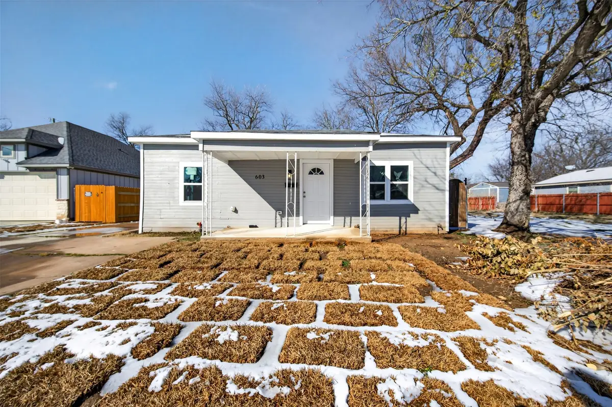 603 E Willingham Street, Cleburne, TX 76031 - Image #1