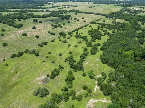 901 Fm 499, Cumby, TX 75443