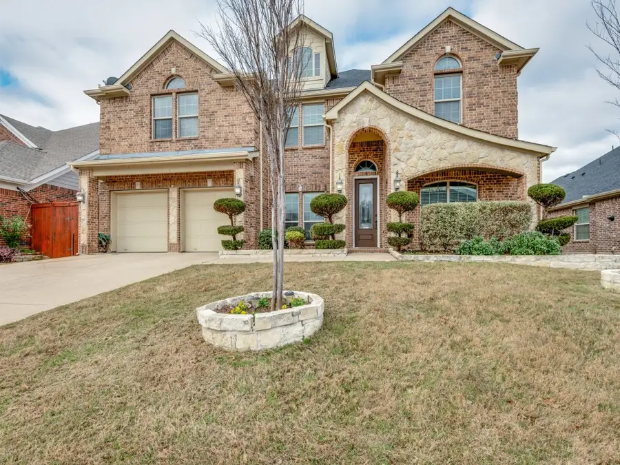 4719 Barn Owl Trail, Grand Prairie, TX 75052 - Image #3