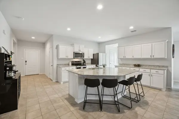 9513 Doverglen Drive, Fort Worth, TX 76131