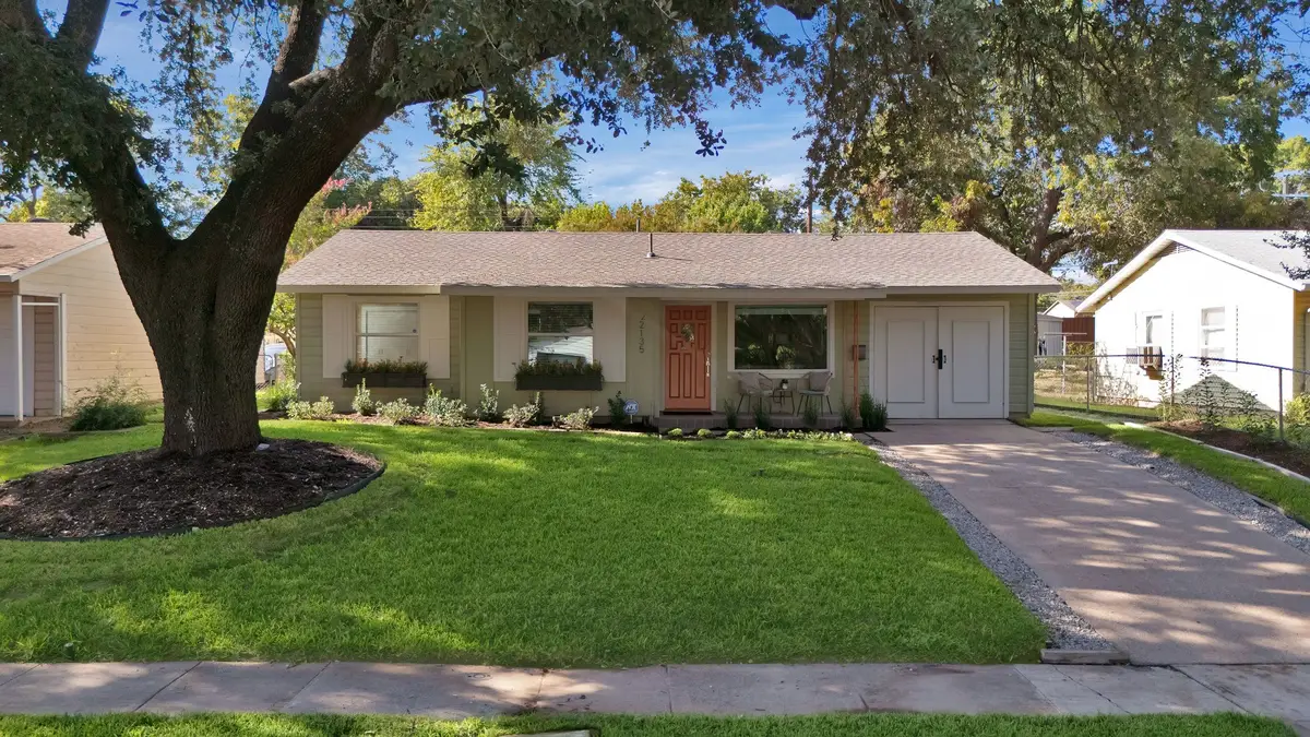 12135 Oberlin Drive, Dallas, TX 75243 - Image #1