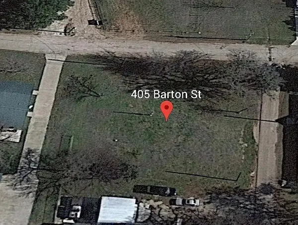 405 Barton Street, Rio Vista, TX 76093