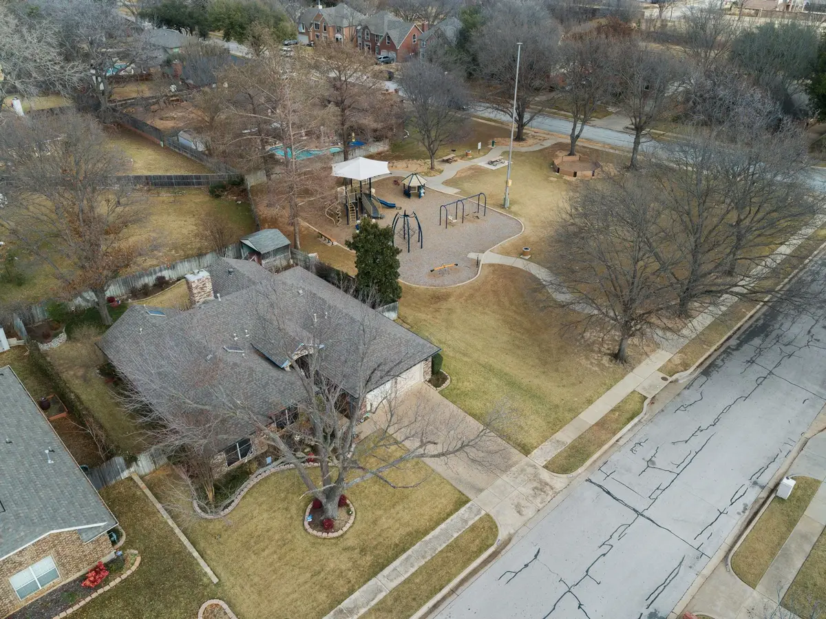 2708 Whitby Lane, Grapevine, TX 76051 - Image #1