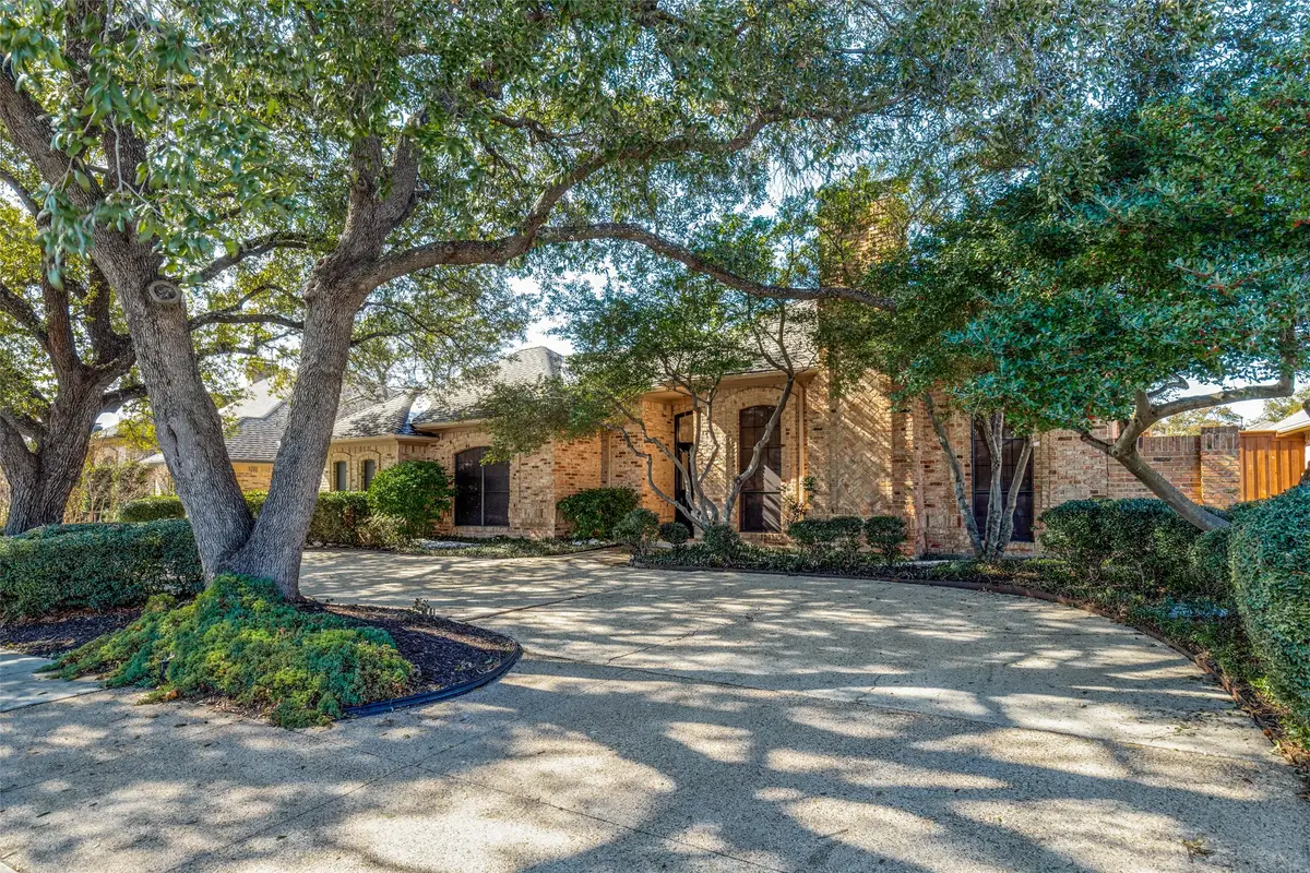 15607 Trails End Drive, Dallas, TX 75248 - Image #1