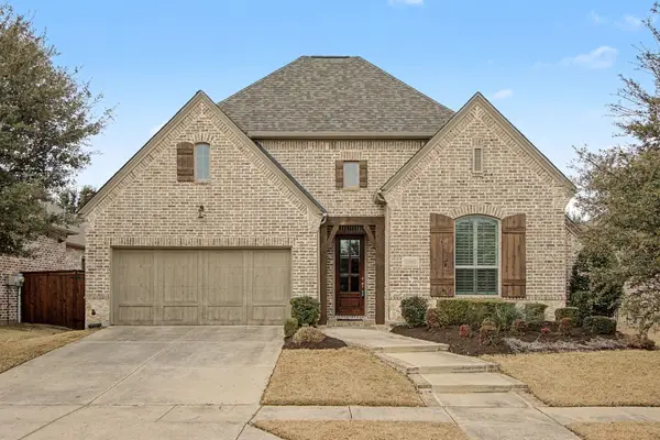 8808 Honeysuckle Drive, Argyle, TX 76226