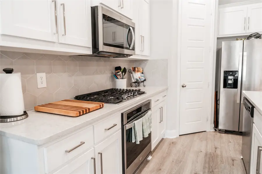 12968 Wymeth Drive, Farmers Branch, TX 75234 - Image #2