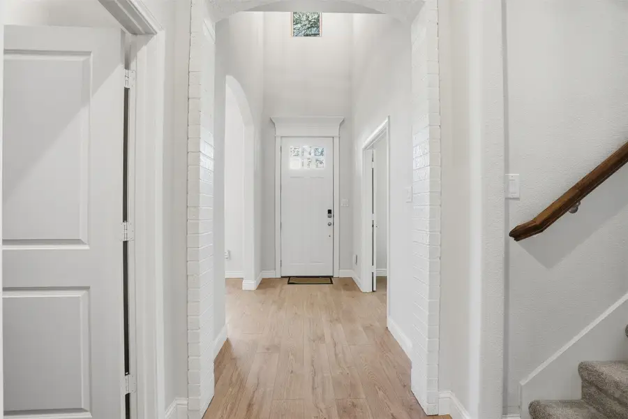 5861 Pollard Drive, Westworth Village, TX 76114 - #3