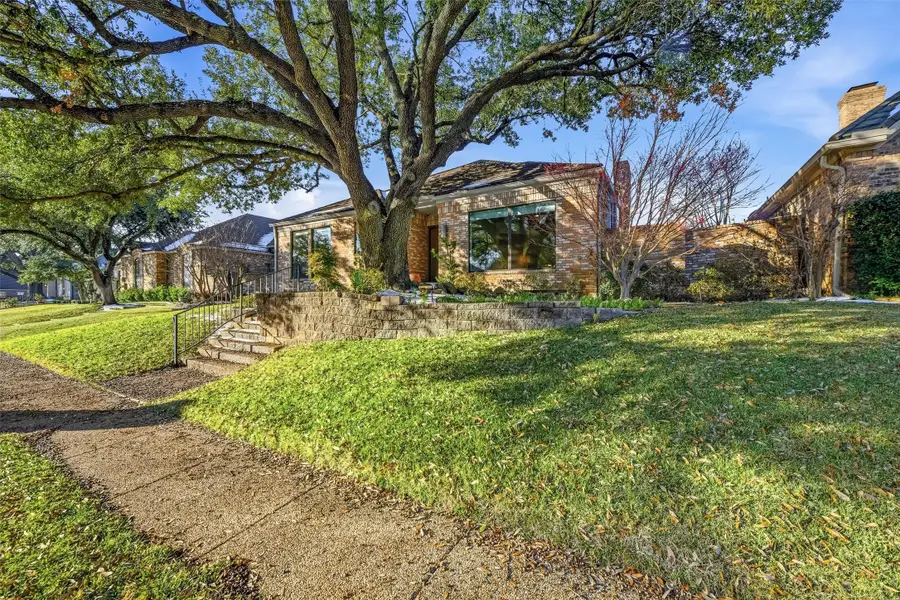 1901 Crockett Circle, Irving, TX 75038 - Image #2