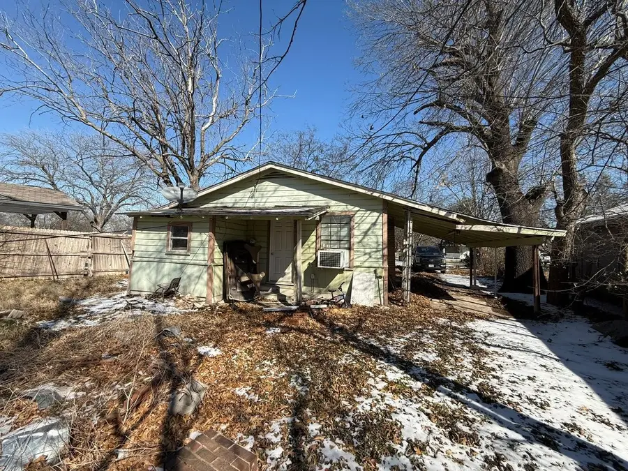 116 Opal Street, Waxahachie, TX 75165 - Image #2