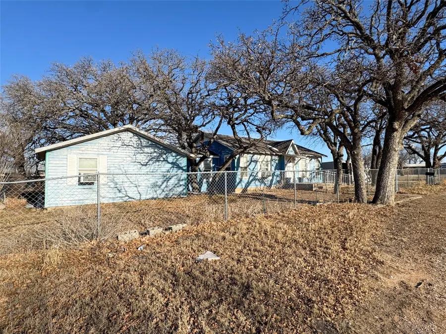 2007 Avenue E, Cisco, TX 76437 - #3