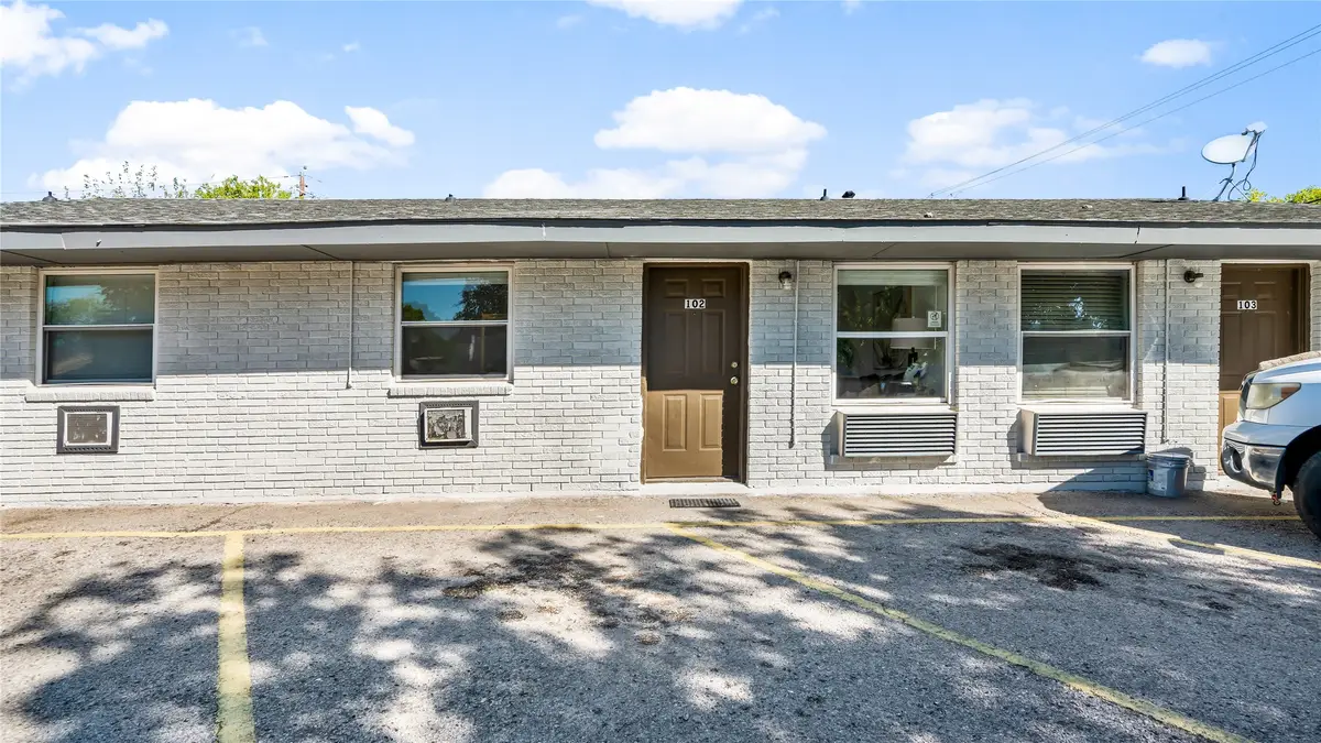2001 Carl Road, Irving, TX 75061 - Image #1