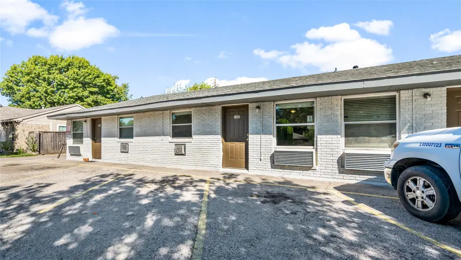 2001 Carl Road, Irving, TX 75061 - Image #2