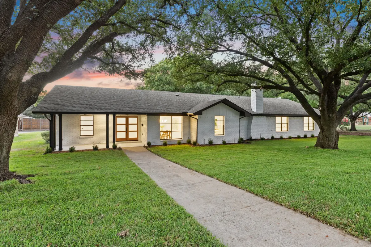 12151 Crestline Avenue, Dallas, TX 75244 - Image #1