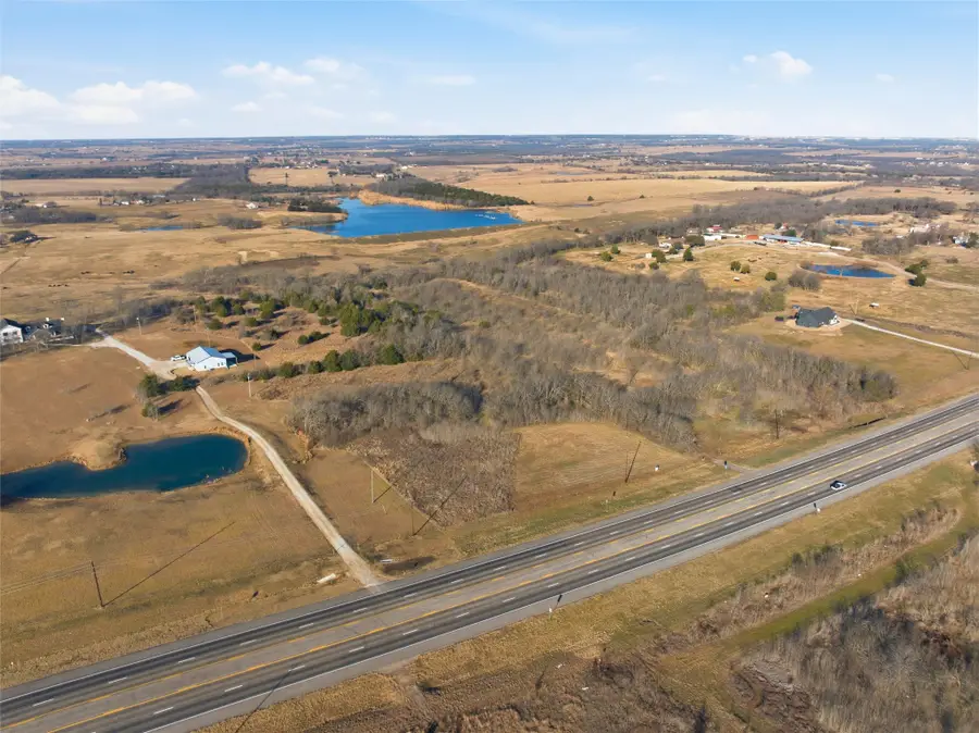 3200 S Robinson Drive, Lorena, TX 76655 - #3