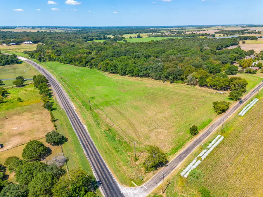 8024 County Road 204, Grandview, TX 76050 - Image #3