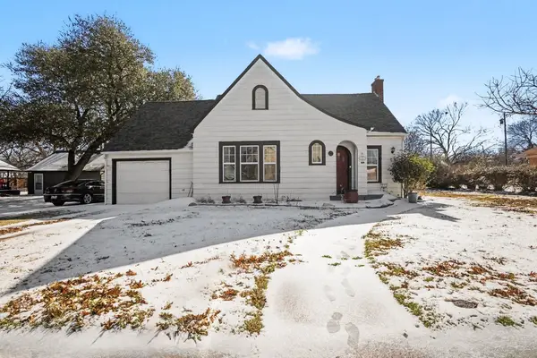 605 W Crockett Street, Ennis, TX 75119