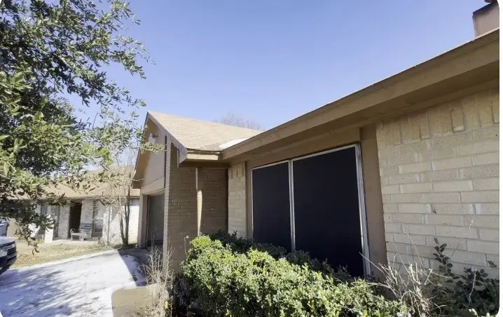 3950 Cypress Wood Court, Fort Worth, TX 76133 - Image #1