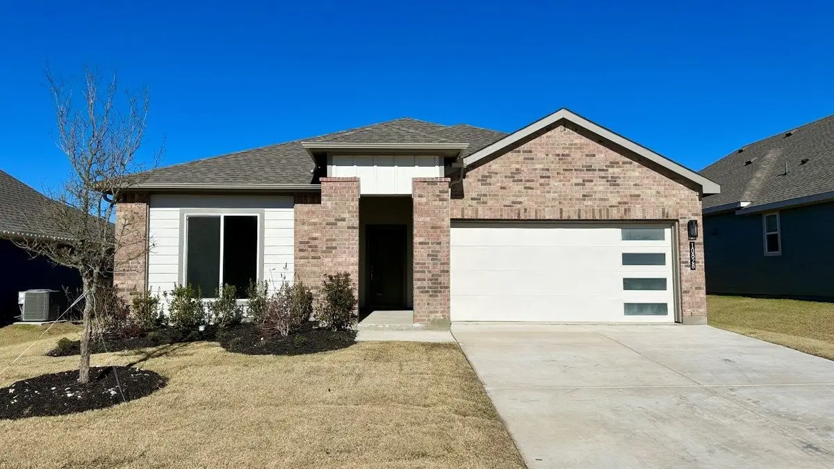 10828 Black Onyx Drive, Crowley, TX 76036 - Image #1
