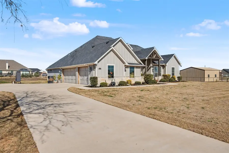 6334 Rustic Edge Street, Godley, TX 76044 - Image #3