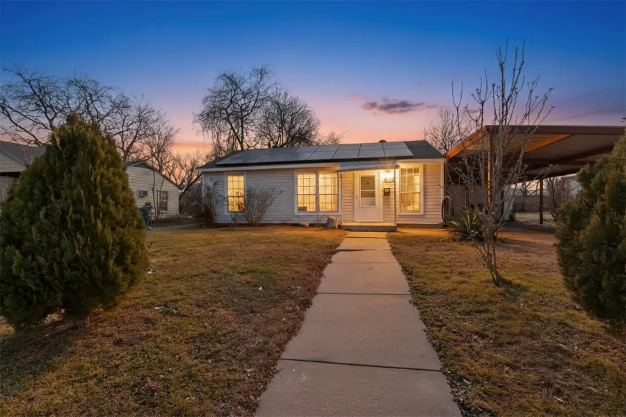 1704 Bell Avenue, Blue Mound, TX 76131 - #2