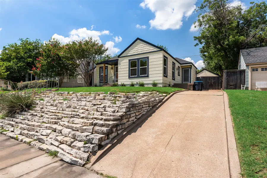 4616 Calmont Avenue, Fort Worth, TX 76107 - Image #3