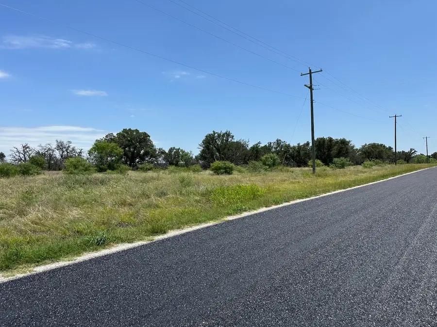 782 Feather Bay Drive, Brownwood, TX 76801 - Image #3