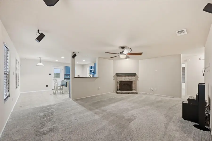 322 Laurel Lane, Fate, TX 75087 - Image #2