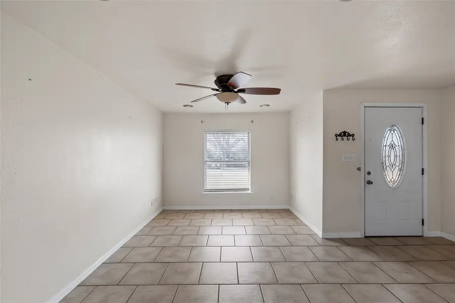 310 S 3rd Street, Abbott, TX 76621 - #3