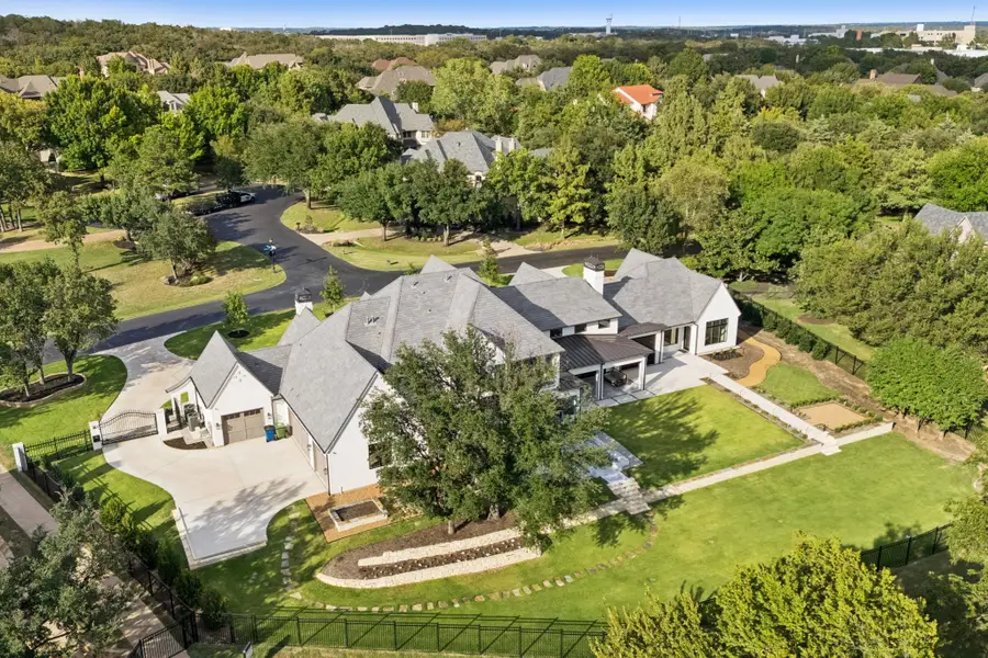 1847 Broken Bend Drive, Westlake, TX 76262 - Image #3