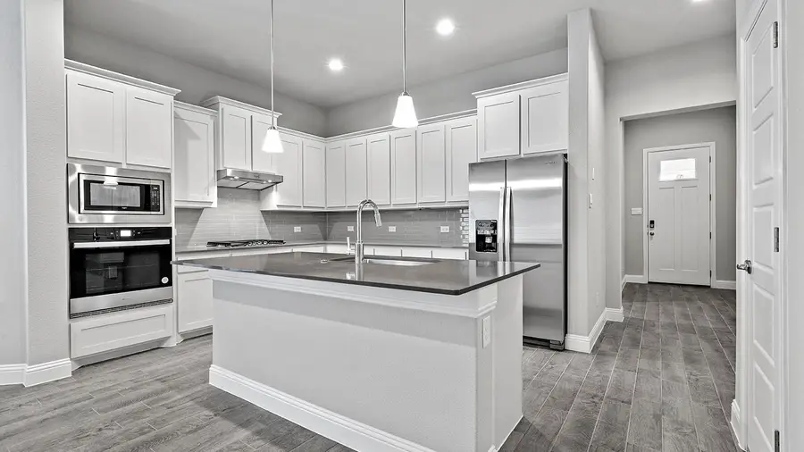 10840 Bloodstone Drive, Fort Worth, TX 76036 - Image #2