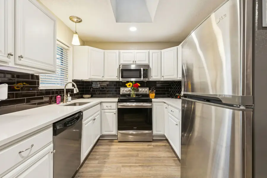 1712 Wildwood Street, Corinth, TX 76210 - #2