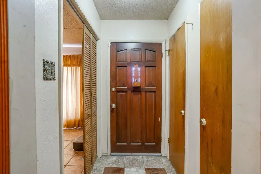 3900 Raphael Street, Fort Worth, TX 76119 - Image #3