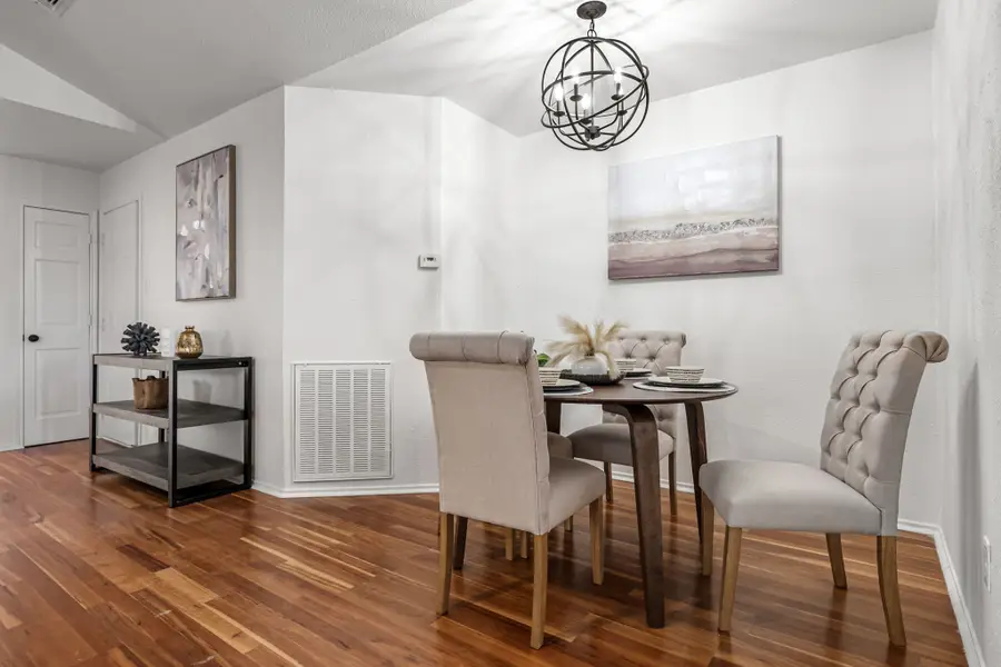 10204 Leatherwood Drive, Fort Worth, TX 76108 - Image #3